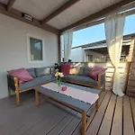 Mobile Whit Sea View Lavojesa Сasa de vacaciones Drage