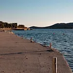 Mobile Whit Sea View Lavojesa Drage