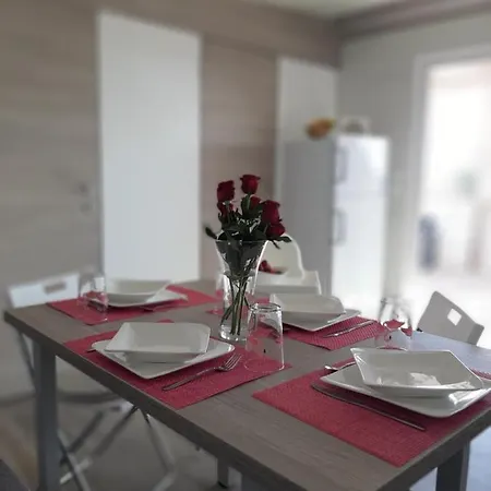 Сasa de vacaciones Mobile Whit Sea View Lavojesa Drage