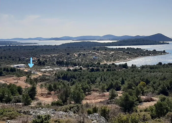 Mobile Whit Sea View Lavojesa בית נופש