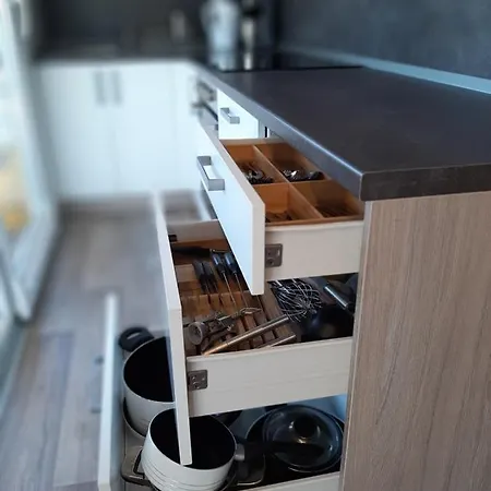 Ferienhaus Mobile Whit Sea View Lavojesa